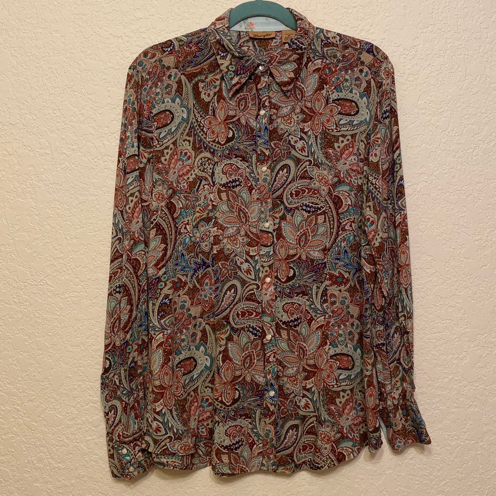 🧹👗5 for $20 Wrangler Ladies Pearl Snap Button